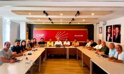Balıkesir CHP İl Yönetimi Toplandı! İl Başkanı Fikret Şahin Saha Çalışmalarının Düğmesine Bastı!