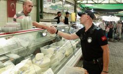 Burhaniye Pazar Yerlerinde Sıkı Denetim: Vatandaşın Alışveriş Güvenliği İçin Sahaya İndiler!