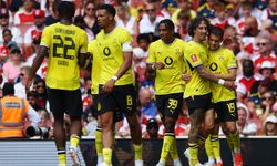 Londra'da Gol Düellosu! Borussia Dortmund Arsenal'i Kendi Evinde Devirip Kupayı Kaldırdı!
