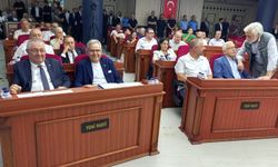 Büyükşehir Meclisi'nde artık Yeni Parti de var!