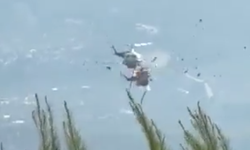 Son Dakika! Orman Yangınını Söndürmeye Çalışan İki Yangın Söndürme Helikopteri Havada Çarpıştı!