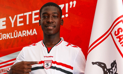 Samsunspor’dan Geleceğe Yatırım: 18 Yaşındaki Çadlı Yetenek Mbatoloum Daniel 5 Yıllığına Kırmızı-Beyazlı!