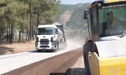Balıkesir'de Ulaşım Hamlesi: Dursunbey Gökçedağ Yolunda 15 Kilometrelik Yenileme Bitti
