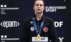 Göğsümüzü Kabartan Zafer! Defne Kurt Kadınlar 100 Metre Serbest Finalinde Altın Madalya Kazandı!