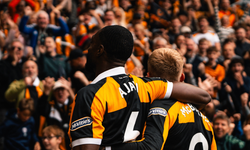 Hull City'den Premier League'e Fırtına Gibi Başlangıç: Manchester United Karşısında İlk Yarıda 2-0'lık Üstünlük!