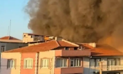 Balıkesir Altıeylül'de Yangın Paniği! Kız Öğrenci Yurdu ve Evlerin Arasında Yangın Çıktı!