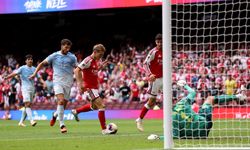 İngiltere'de Sezonun İlk Kupası Sahibini Buldu! Arsenal Manchester City'yi Ezdi Geçti!