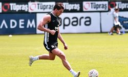 Beşiktaş'ın Yeni Golcüsü Dusan Vlahovic İlk İdmanına Çıktı!