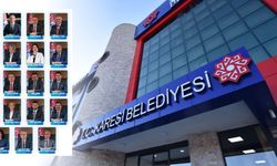 Karesi'de de aynı tablo! Yeni Parti'ye geçen meclis üyeleri hala CHP'li görünüyor...