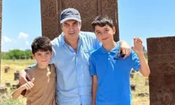 Kurtlar Vadisi’nin Polat Alemdar’ı Necati Şaşmaz Yıllar Sonra Çocuklarıyla Görüntülendi! Rotası Ahlat Oldu