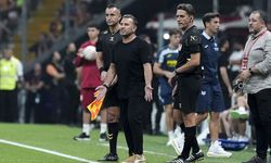 Okan Buruk Hazırlık Maçının 5. Dakikasında Kırmızı Kart Gördü: Maç Sonu Açıklama Yapmadan Statı Terk Etti!