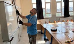 Edremit Belediyesi'nden Eğitime Büyük Destek: Okullarda Bakım, Badana ve Bahçe Seferberliği!
