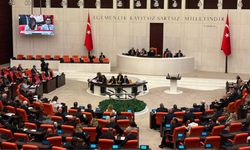 TBMM'de Tarihi "Çerçeve Yasa" Mesaisi Tamamlandı: 468 Evet, 88 Hayır Oyuyla Kabul Edildi!