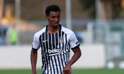 Beşiktaş'ta Yollar Ayrıldı! Yıldız İsim Tesislerde Vedalaştı, Yeni Adresi Belli Oldu!