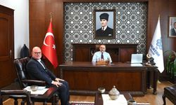 Balıkesir Marangozlar Odası Başkanı Ersin Sözdemir Vali İsmail Ustaoğlu'nu Ziyaret Etti
