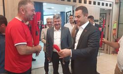 İYİ Parti İl Başkanı Yörük, Başkan Ahmet Akın ve Meclis Üyelerini Bayrak Mitingi'ne Davet Etti!