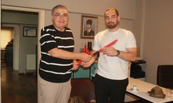 İYİ Parti GİK Üyesi Kamil Gültekin Öztürk POLİTİKA'yı Ziyaret Etti! Balıkesir’de Dev ‘Bayrak Mitingi’ne Davet!