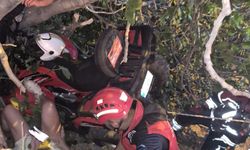 Cunda Yolunda Korkutan Kaza: Şarampole Yuvarlanan ATV’deki 2 Kişi Yaralandı!
