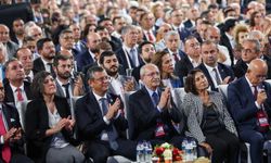 CHP'DE KURULTAY BİLMECESİ: ŞİMDİ HANGİ KURULTAY YAPILACAK?