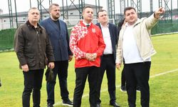 Balıkesirspor Maçlarını Kendi Şehrinde Oynayabilecek Mi? Ahmet Akın ve Mert Alper Acar Sahaya İndi