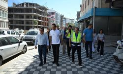 Soma Caddesi'nde Çile Bitiyor! Ahmet Akın Tarih Verdi! “Haftaya Asfaltını Atıyoruz, Bitiriyoruz”