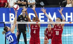 Filenin Sultanları Çeyrek Finalde! Türkiye CEV Avrupa Şampiyonası'nda Azerbaycan'a Fire Vermedi!