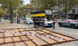 Kadıköy’de Kaldırımda Yürüyen 2 Kadının Üzerine Şantiye Perdesi Devrildi: İnceleme Başlatıldı!