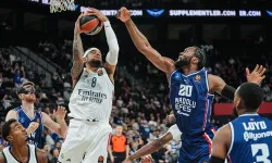 Anadolu Efes'ten Dev Maçta Büyük Zafer! Real Madrid'i Deviren Lacivert-Beyazlılar EuroLeague'de İlk Galibiyetini Aldı