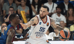 Anadolu Efes Son Çeyrekte Yıkıldı! Barcelona Deplasmanında Sezona Mağlubiyetle Başladı