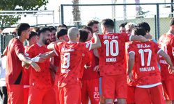 Balıkesirspor Sezona Fırtına Gibi Başladı! Bucaspor 1928’i 4-1’le Geçti