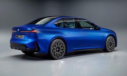 Yeni BMW 3 Serisi İlk Kez Kamuflajsız Görüntülendi! Tasarımı Baştan Aşağı Değişiyor