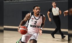 Beşiktaş'ta Yıldız Forvet Jeffries Ameliyat Masasına Yattı: İşte Sakatlığın Detayı!
