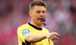 Türkiye - Fransa Maçının Hakemi Açıklandı! Okan Buruk'un Sert Tepki Gösterdiği Christian Dinger Maçın VAR Hakemi Oldu!