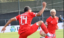 Balıkesirspor 3'te 3 Yaptı! Müthiş Geri Dönüş! 1-0 Geriye Düştü, Uşakspor’u 4-1 Yendi