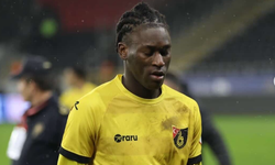 Maç Bitti, Korkutan Haber Geldi! 19 Yaşındaki Genç Futbolcu Elvin Mendy Yoğun Bakıma Alındı