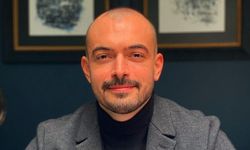 Ünlülere Yönelik Uyuşturucu Operasyonunda Yeni Gelişme! Ünlü Avukat Emek Emre Gözaltına Alındı