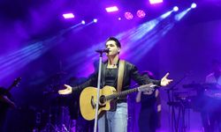 Balıkesir'de Cumhuriyet Bayramına Özel Konser! Sahneye Emir Can İğrek Çıkacak