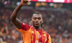 Galatasaray'da Yıldız İsim Sahada: Rafael Leao Sarı-Kırmızılı Formayla İlk Maçına Başakşehir Karşısında Çıktı!