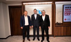 Belediye İşçilerinin Talepleri Ahmet Akın’ın Masasında! Belediye-İŞ Genel Başkanı Nihat Yurdakul Balıkesir’e Geldi