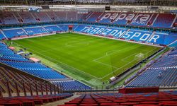 Trabzon’da Sağanak Yağış Sonrası Papara Park Zemini Ne Durumda? Trabzonspor Galatasaray Maçı Ertelenecek mi?