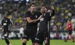 Vlahovic Derbi Sonrası Orkun Kökçü’yü Messi’ye Benzetti: “Dünya Yıldızı”