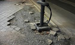 Balıkesir’de Altyapı Bitti Çilesi Bitmedi! Soma Caddesi'nde 2 Haftadır Tık Yok: Kaldırımlar Kuru Toprak, Yayalar Yolda!