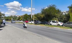 Balıkesir İzmir Yolu'nda Korkutan Kaza: Petrol Ofisi Civarında 7 Araç Zincirleme Trafik Kazasına Karıştı!