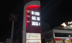 Motorine Zam Geldi! Balıkesir’de Litre Fiyatı 102,10 TL Oldu! Yeni Fiyat Tabelalara Sığmadı!