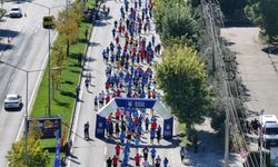 13. Eker I Run Koşusu Bursa'da Rekor Katılımla Yapıldı! Uludağ'ın Zirvesinde 5 Bin Sporcu Koştu: İşte Tüm Kazananlar!