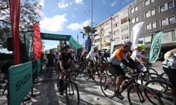 Çanakkale'de İki Yaka Arasında Dev Yarış! Skoda Gran Fondo'da 13 Ülkeden Bin Sporcu Pedal Çevirdi: İşte Şampiyonlar!