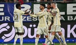 Çaykur Rizespor - Fenerbahçe Maçında İlk Yarı Sona Erdi! Karadeniz'de Asensio Sahneye Çıktı!