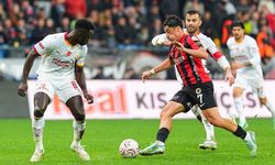 Galatasaray 88. Dakikada Hayata Döndü! İrfancan Eğribayat'ın Hatası 3 Puanı Getirdi
