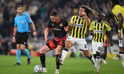 Fenerbahçe Nefes Kesen Maçta Galibiyeti Son Dakikada Kaçırdı: Slavia Prag Deplasmanda Puanı Kopardı!