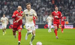 Beşiktaş - Başakşehir Maçında İlk Yarı Sona Erdi! Vlahovic Direğe Takıldı: 0-0